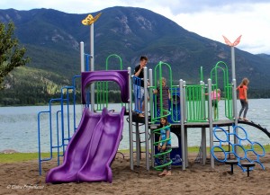 7 Playground - First Children On - 2017 06 17 IMG 0133 